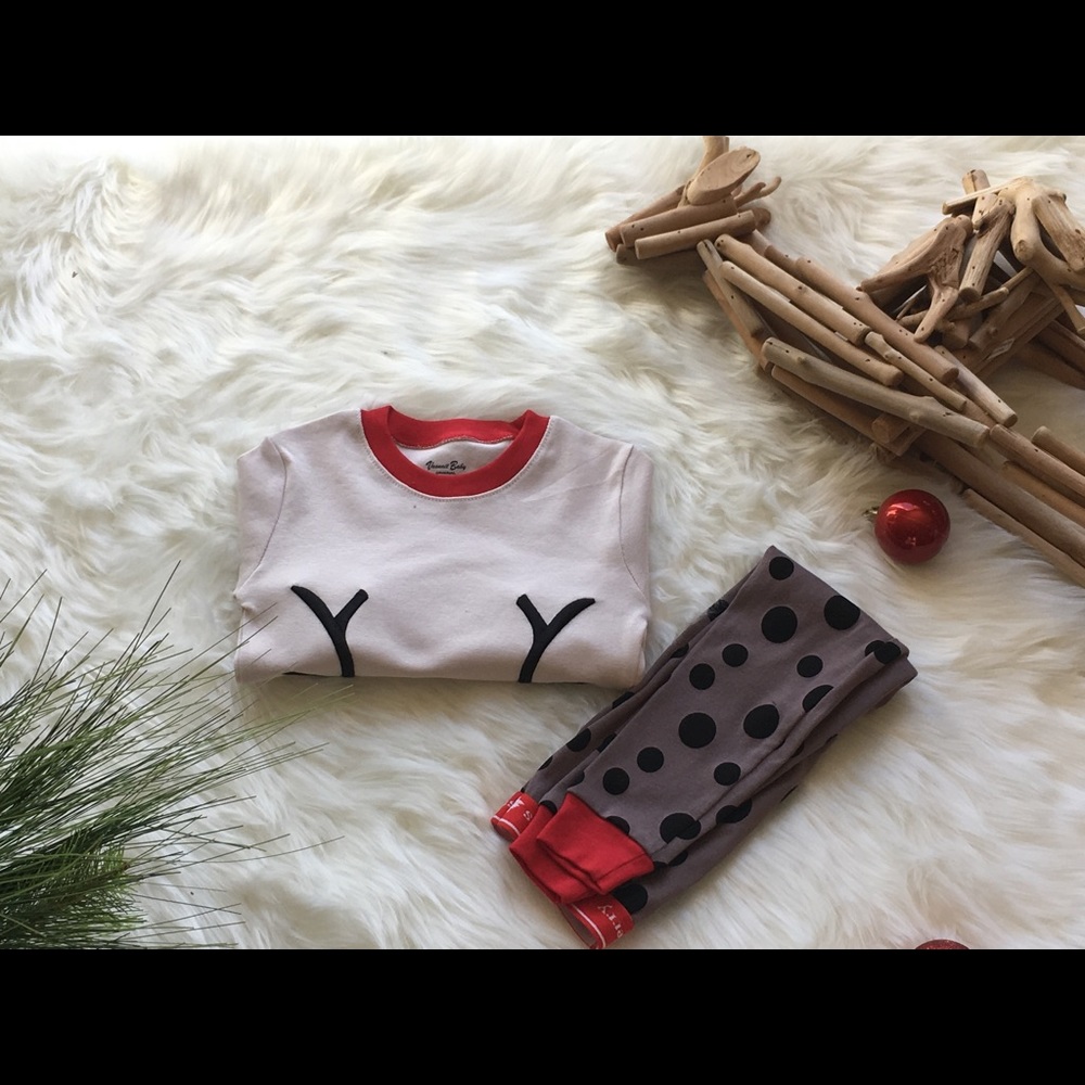 Rudolph pajamas! - Picture 4 of 4